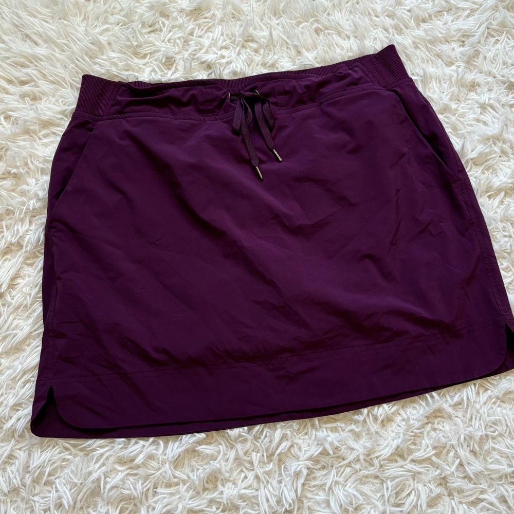 Athletes Skort - Size 14 or XL